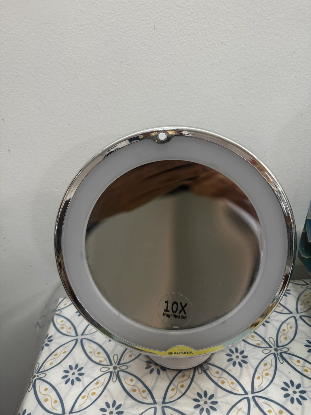 Beautural 10X Magnification LED Makeup Mirror