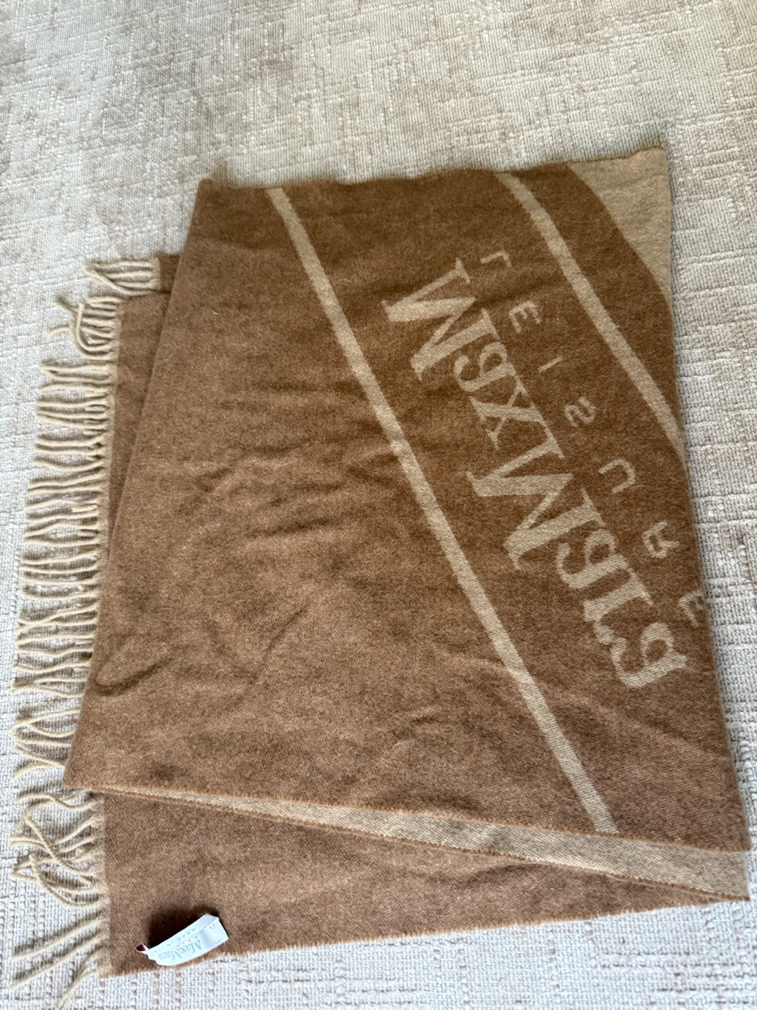 MaxMara Leisure Scarf wool Camel Italy - photo 5