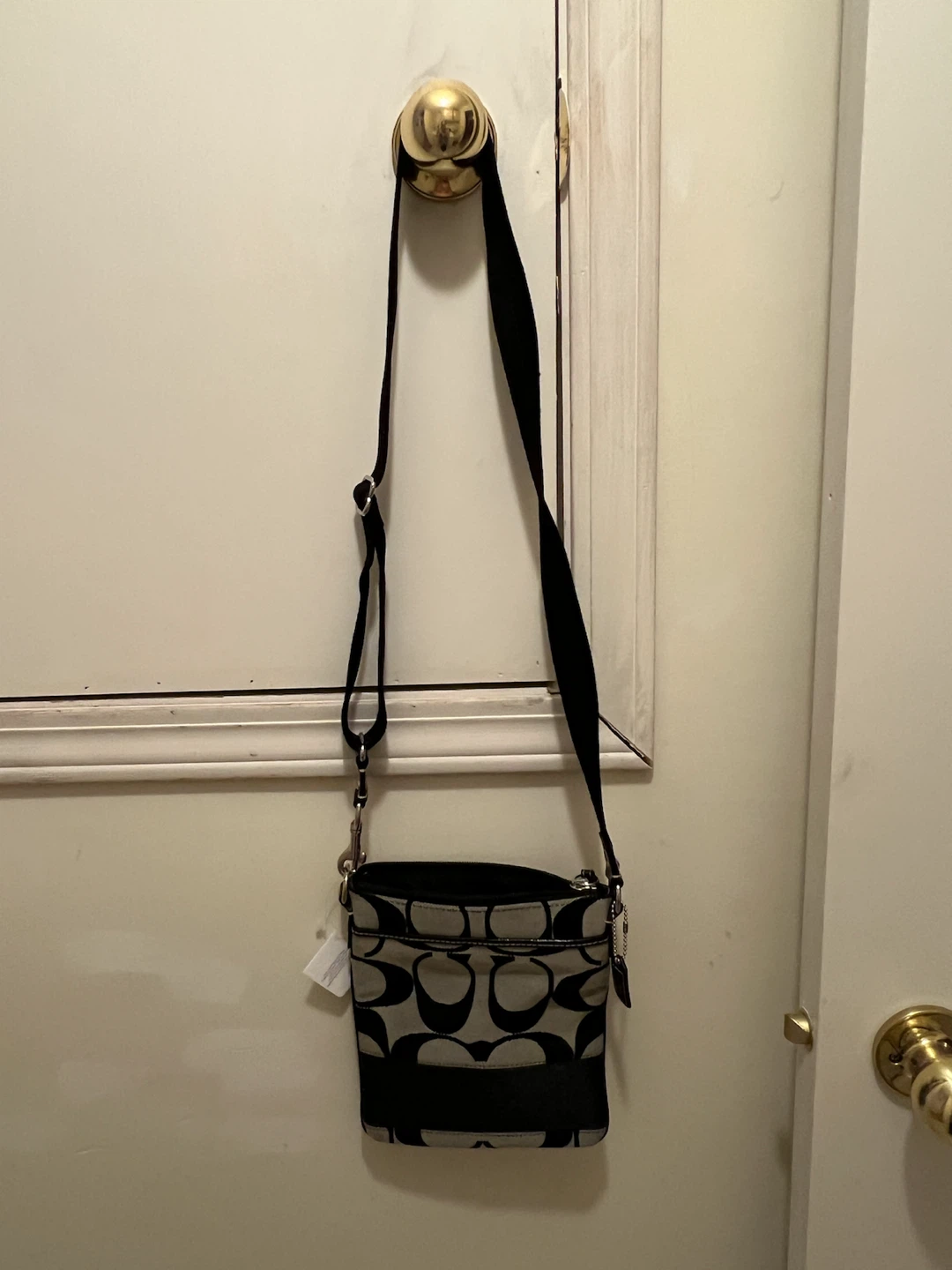 Coach Signature Crossbody Bag - photo 3