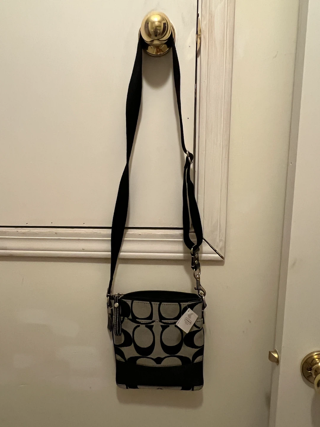 Coach Signature Crossbody Bag - photo 4