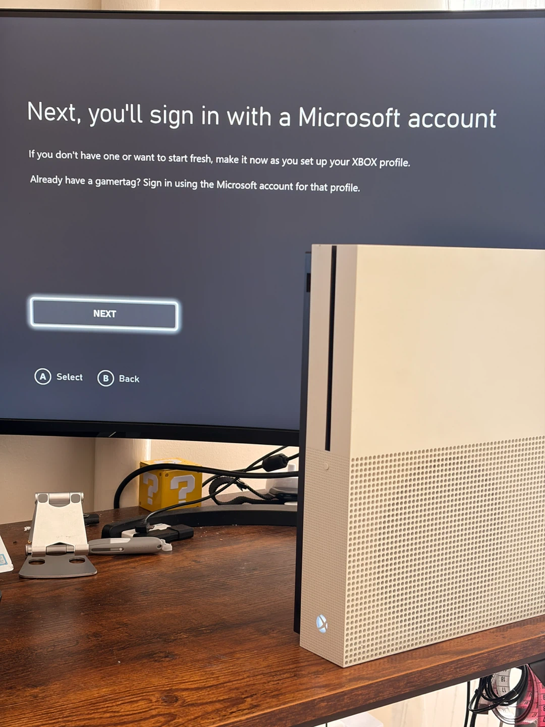 Microsoft Xbox One S 500Gb Console Model 1681 - photo 4