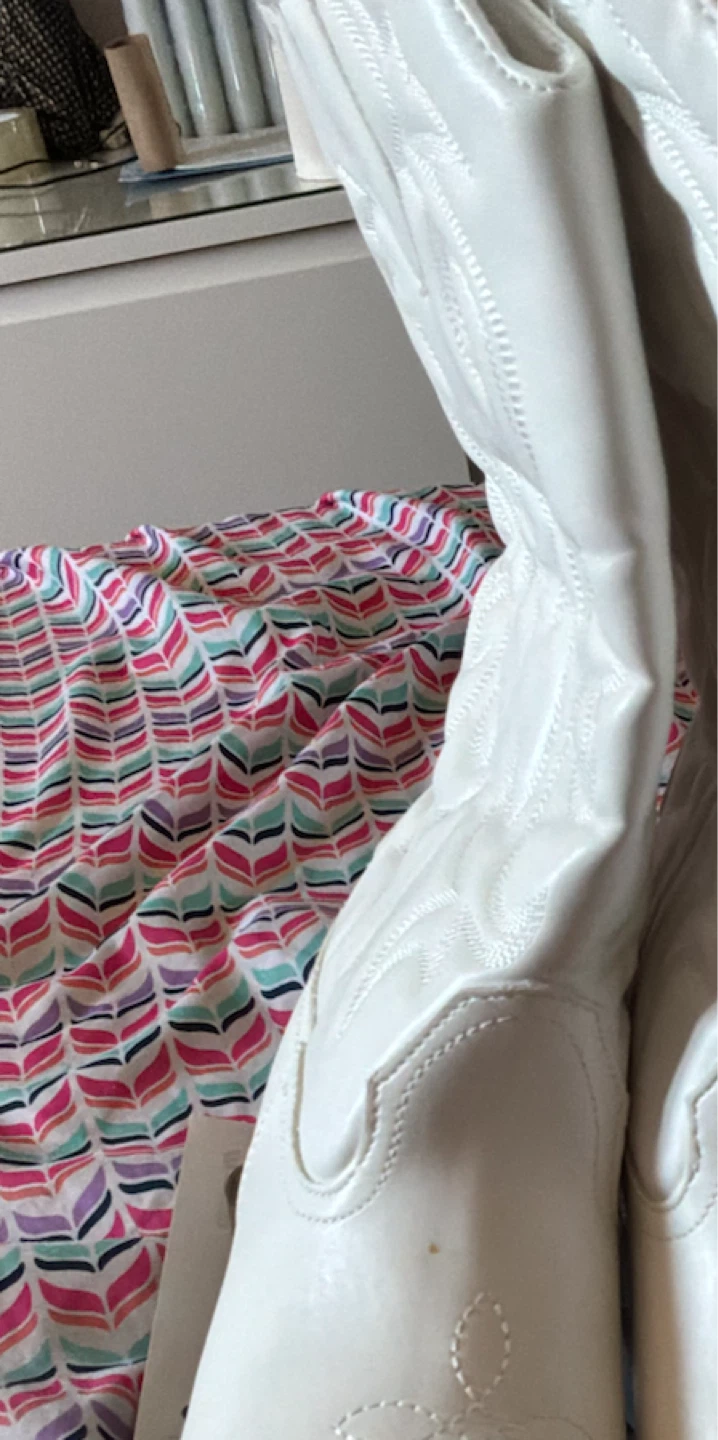 White Western Cowboy Boots - photo 2