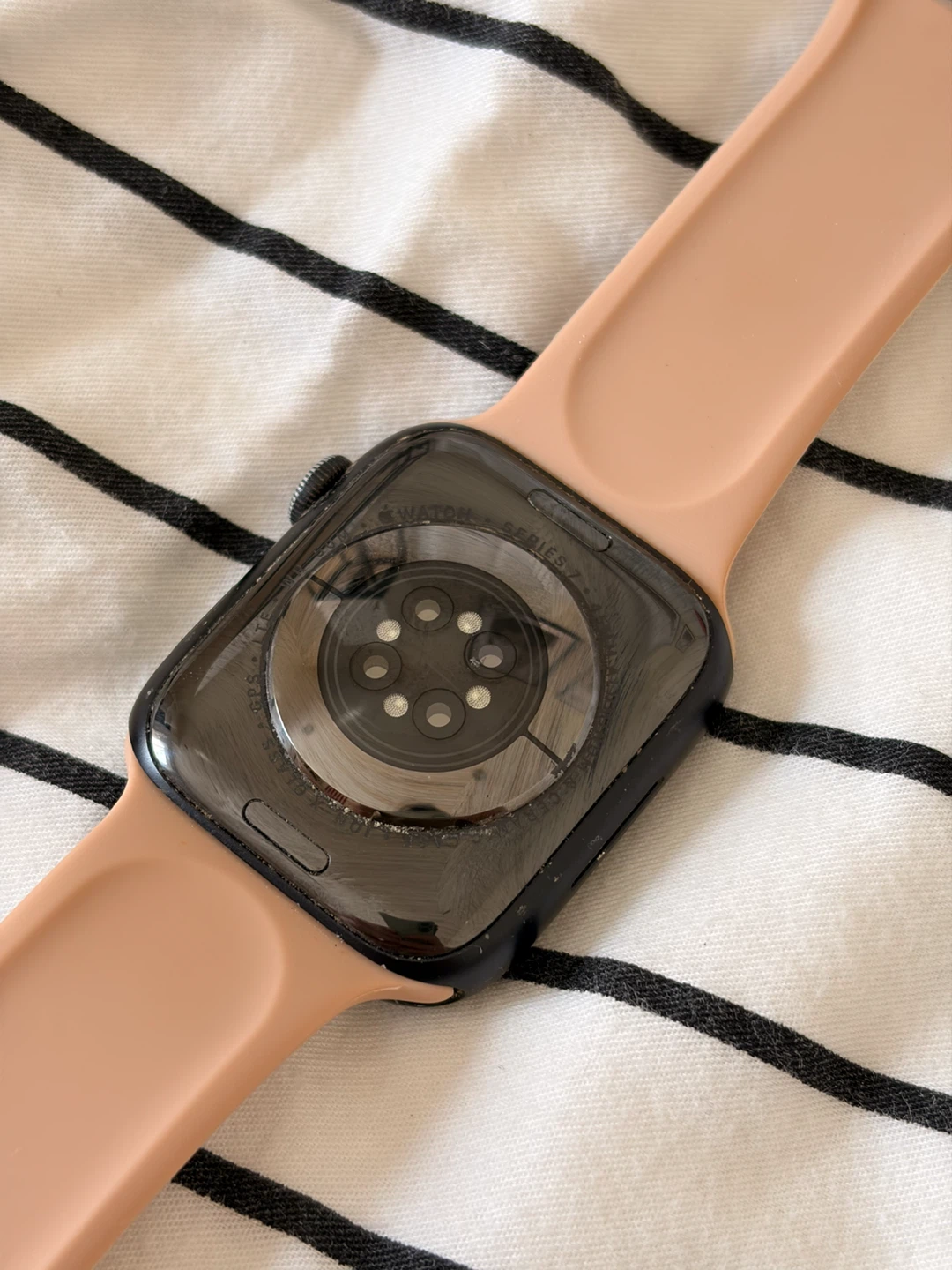 Apple Watch Series 7 45mm + Cellular Aluminum Case - photo 2