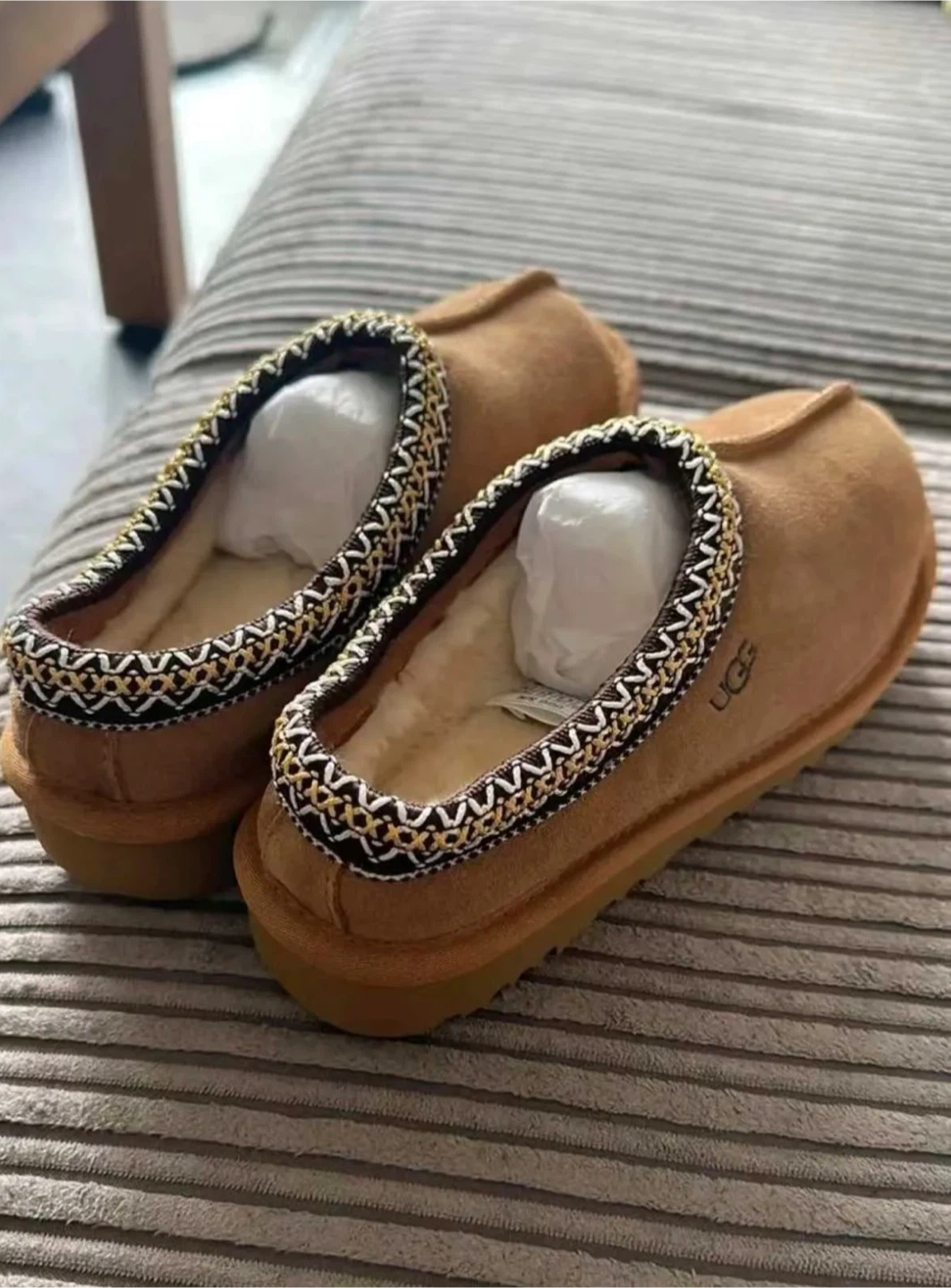 UGG Tasman Slippers in Chestnut