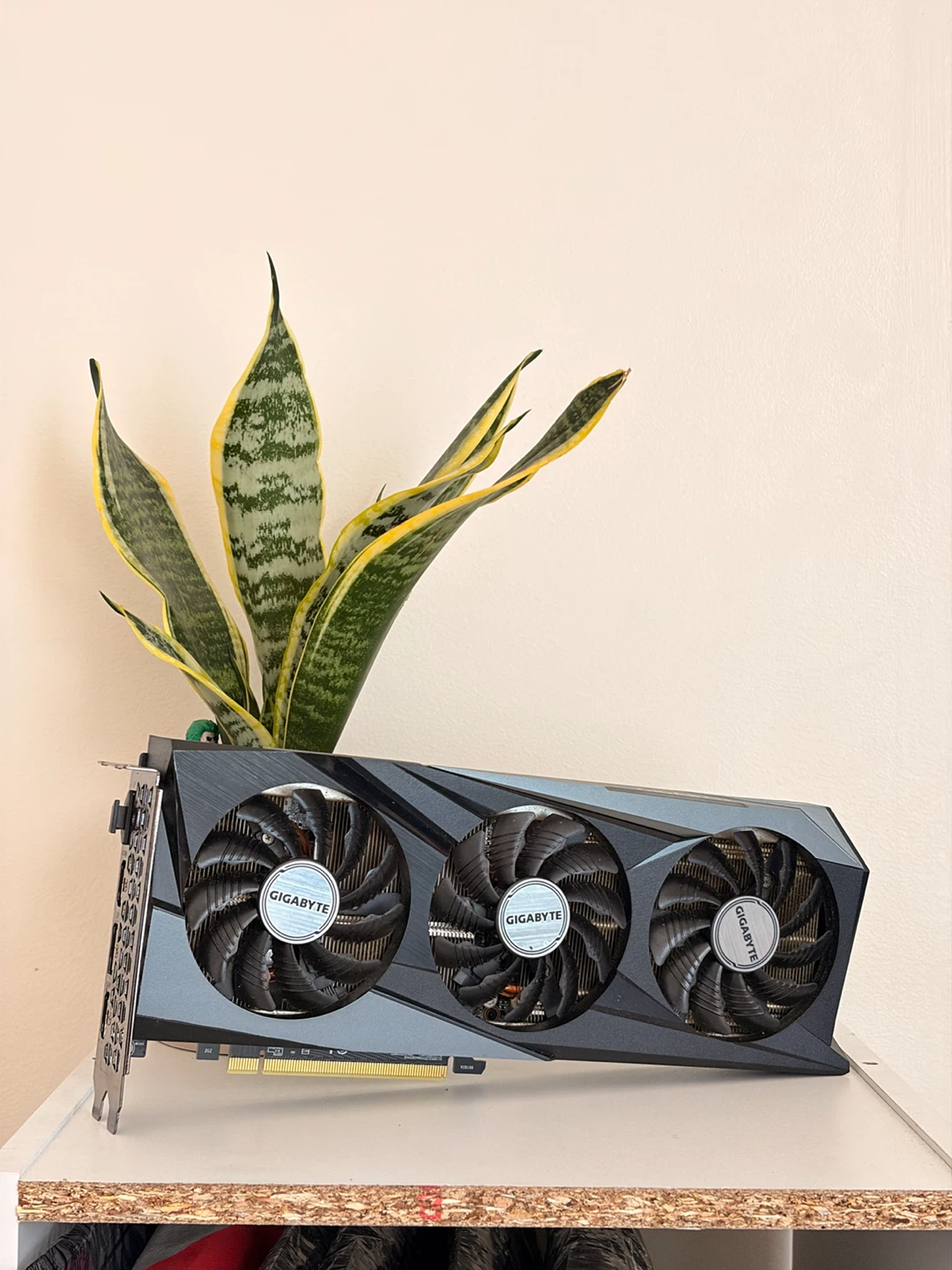 Gigabyte GeForce RTX 3060 12GB Gaming OC Graphics Card - photo 4