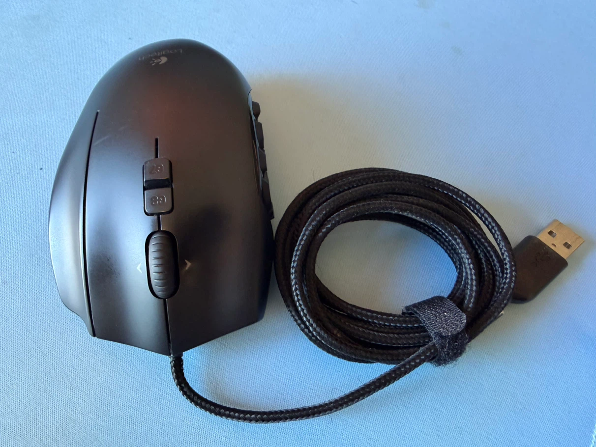 Logitech G600 MMO Gaming Mouse - photo 3