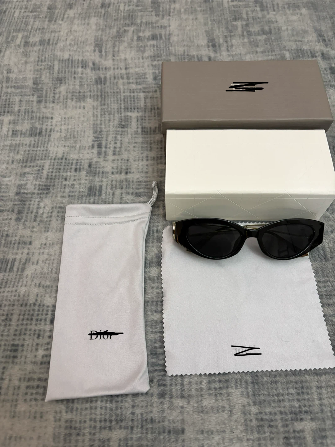 Dior cat eye sunglasses