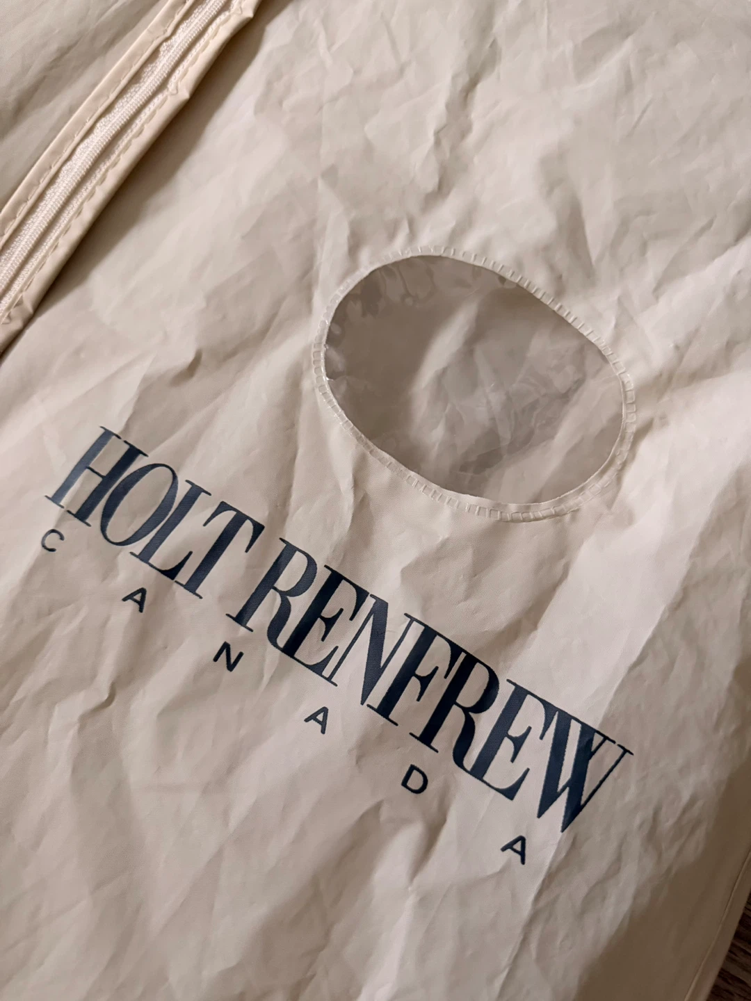 Luxury HOLT RENFREW (CANADA) • FullLenghthResistant GARMENT BAG - photo 2