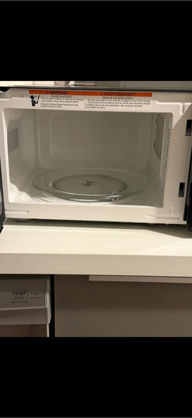 Microwave - photo 2
