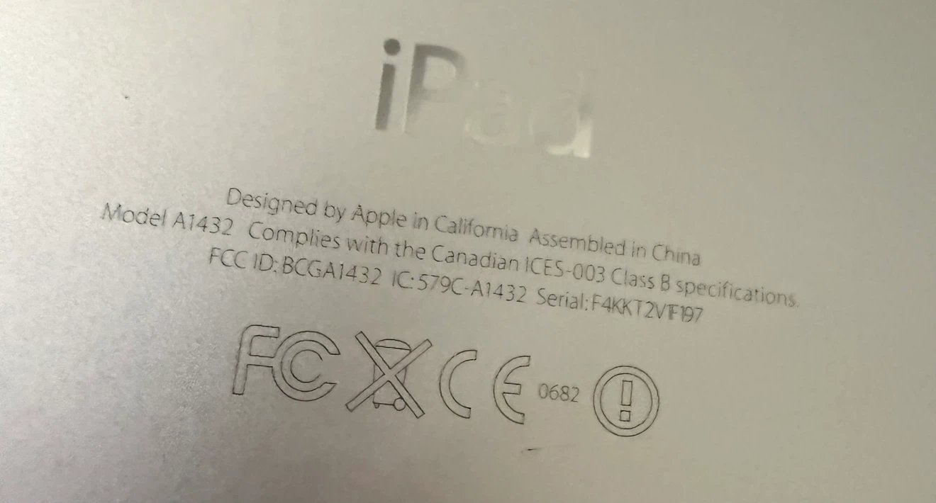 IPAD • PassCode Locked (Thrift Store) • PARTS Or RESET $35 FIRM - photo 4