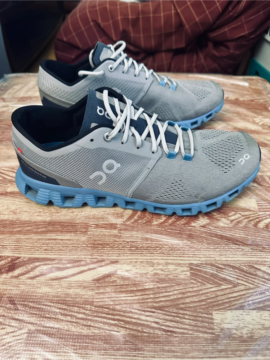 On Cloud Running Shoes Grey and Blue Size 9.5 - photo 5