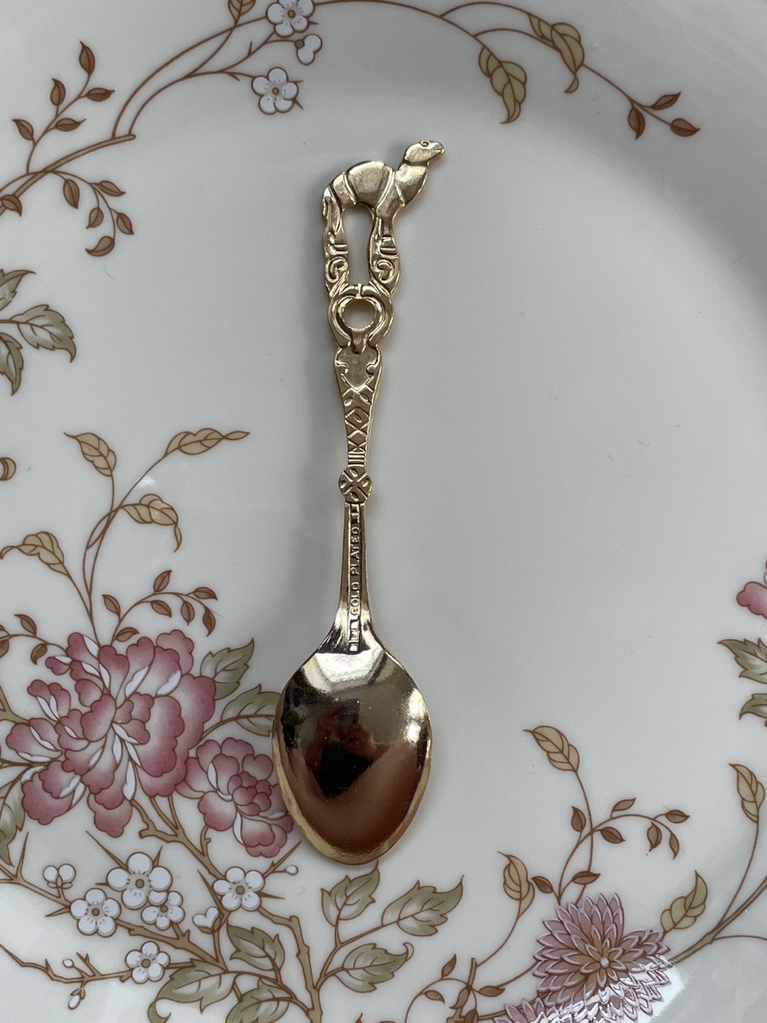16 Vintage Gold Plated Camel Tea Spoons - photo 3
