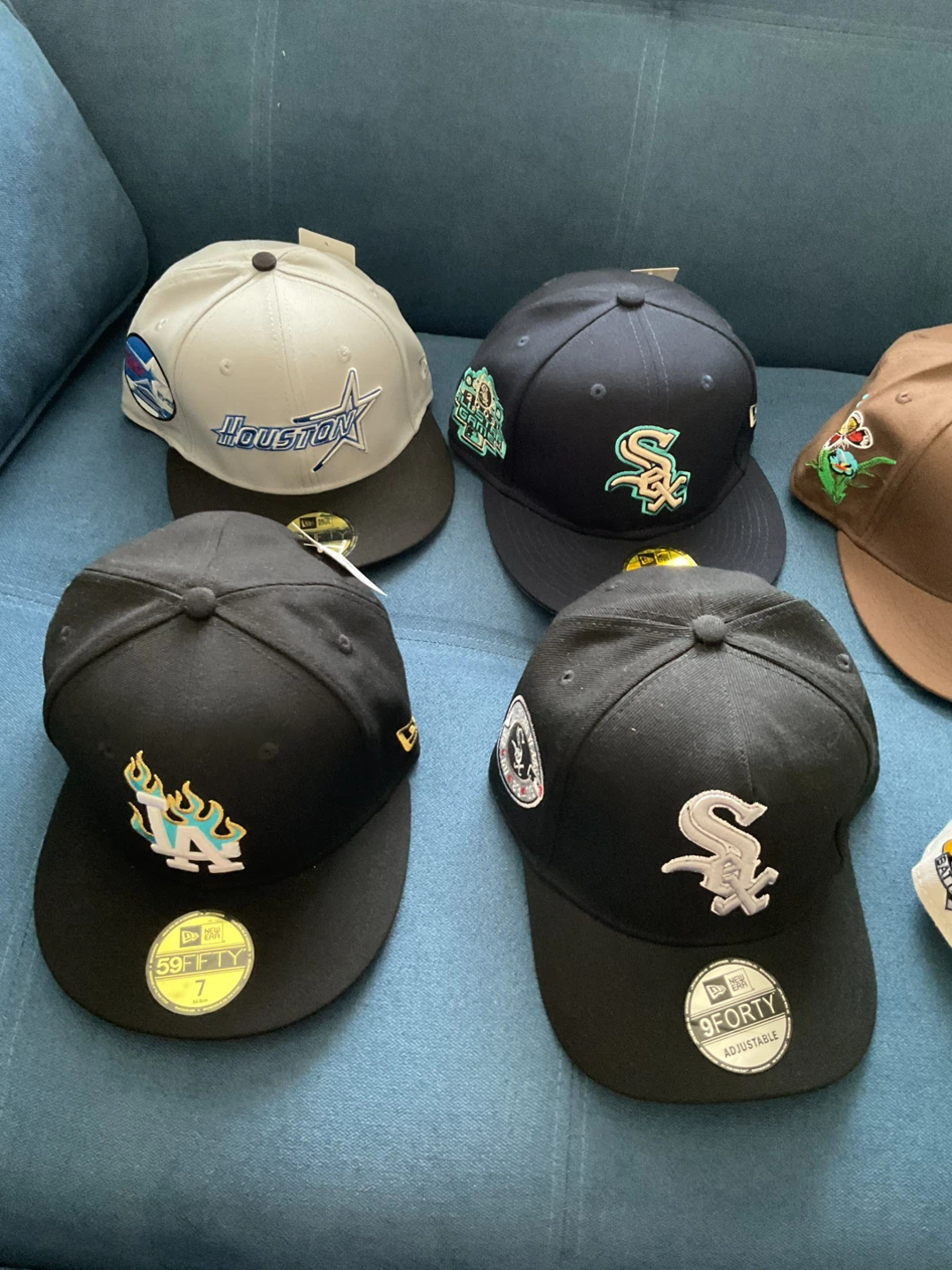 Assorted New Era MLB Team Hats - photo 2