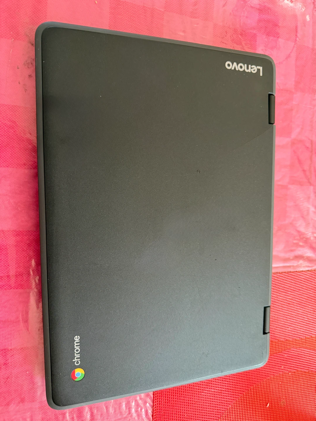 Lenovo 300e Chromebook - photo 2