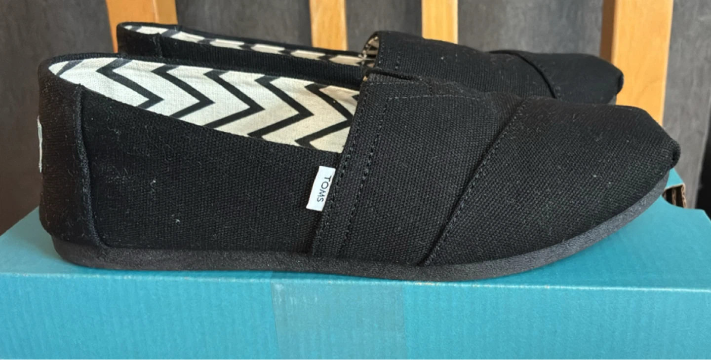 New TOMS Classic Canvas Shoes Black - Women's Size 7 - photo 2