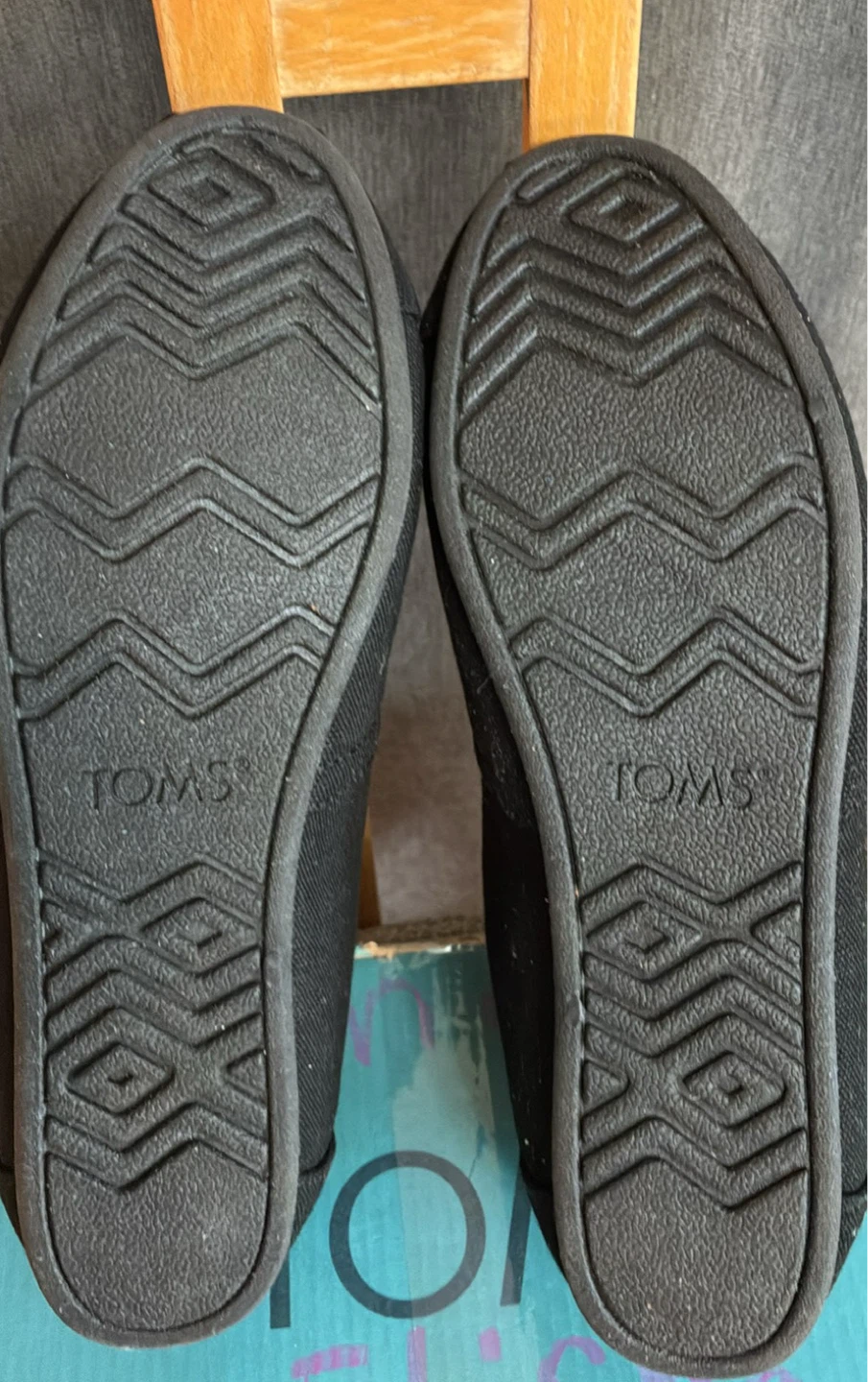New TOMS Classic Canvas Shoes Black - Women's Size 7 - photo 4
