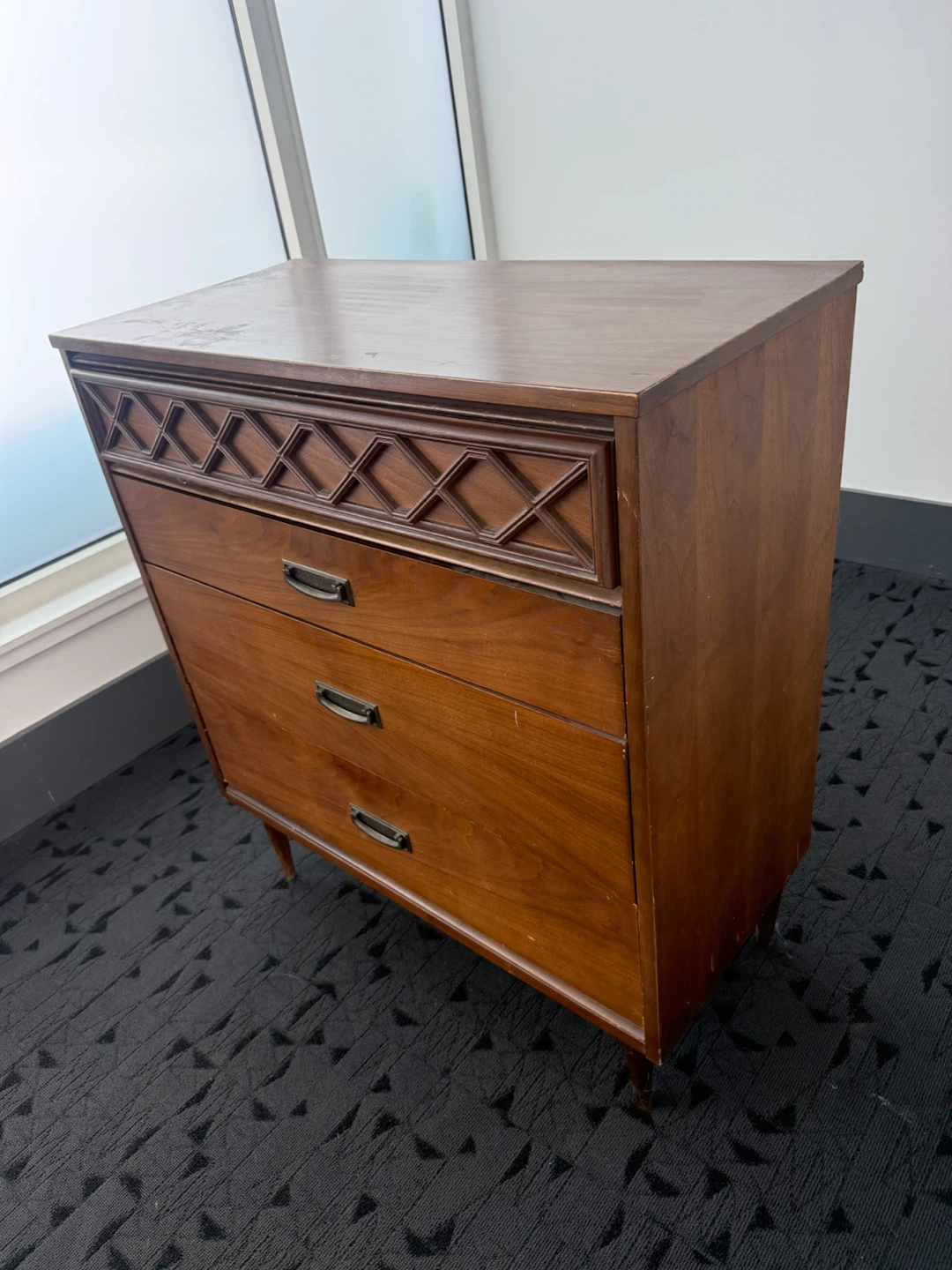 Vintage Mid-Century 4-Drawer Wood Dresser / Chest - photo 5