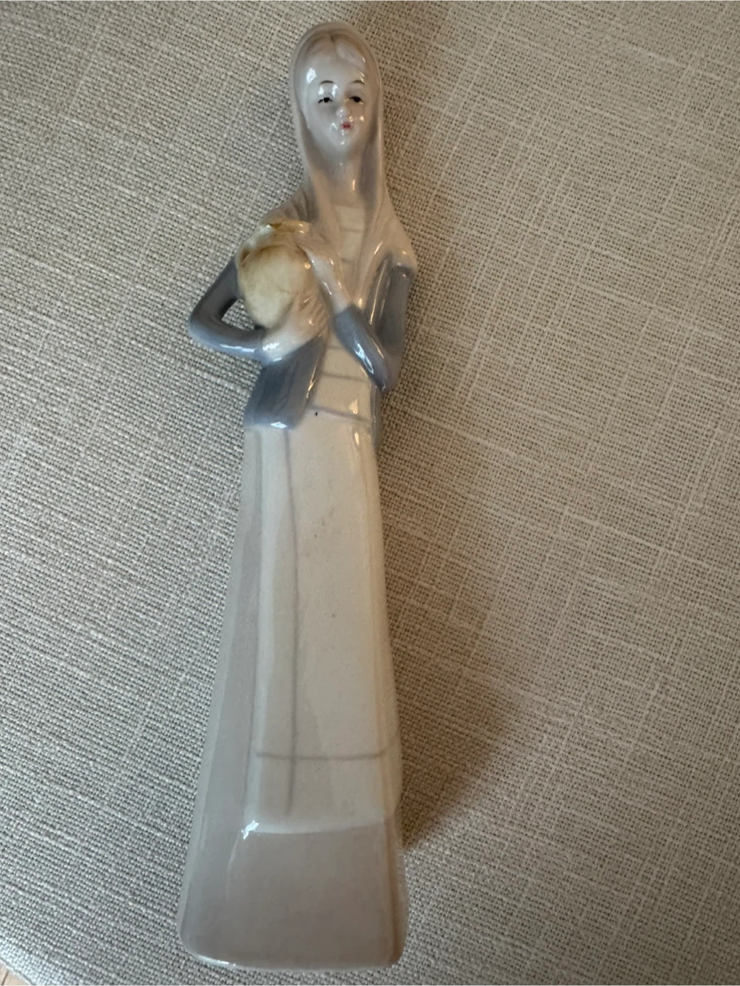 Nao by Lladro Porcelain Figurine