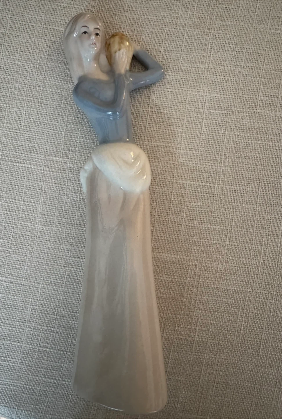 Nao by Lladro Porcelain Figurine - photo 3