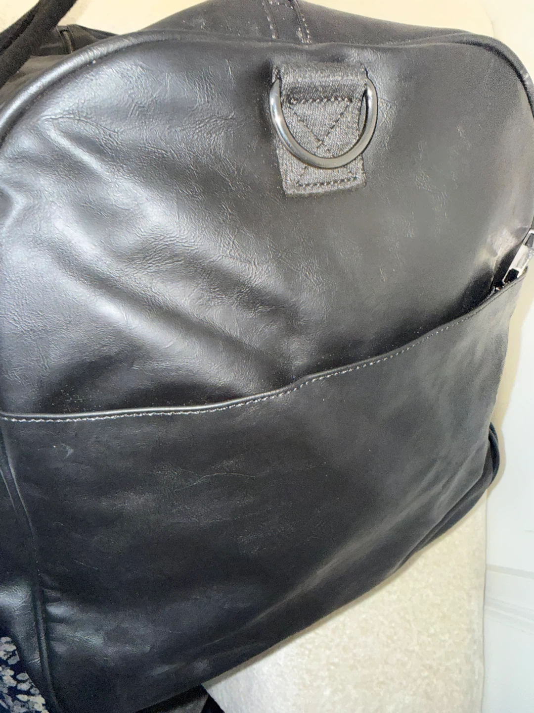 Black Large Duffel Bag with luggage sleeve. - photo 5