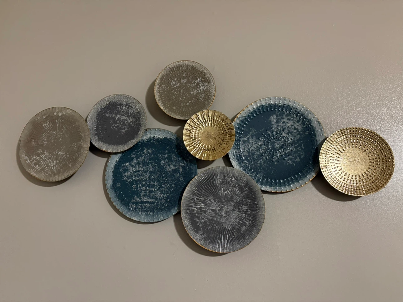 Metal Disc Wall Art Decor