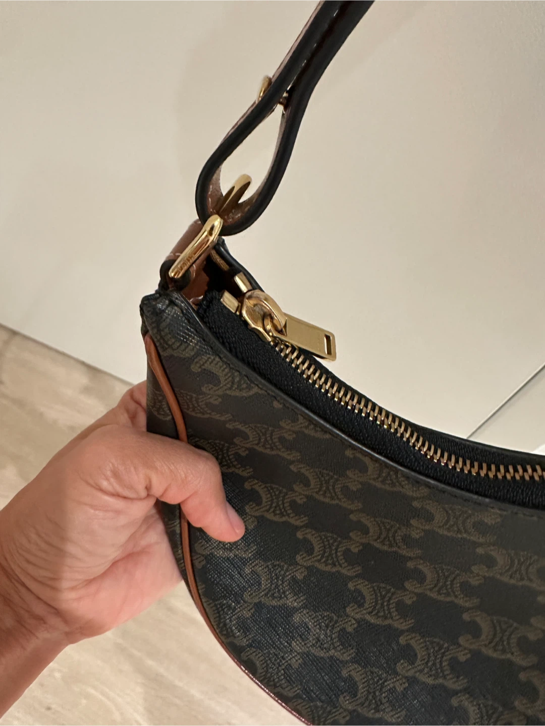 Celine Hobo Bag - photo 4