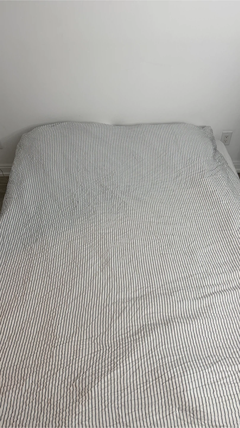 Queen size Mattress with Box Spring - photo 3