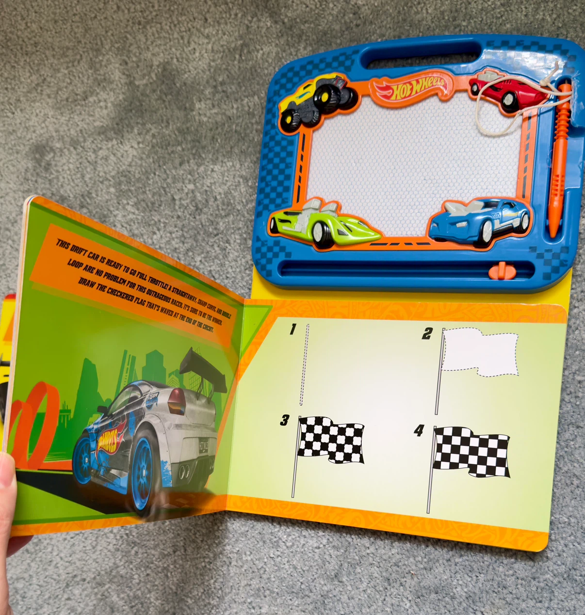 Hot Wheels Magnetic Drawing Pad - photo 3