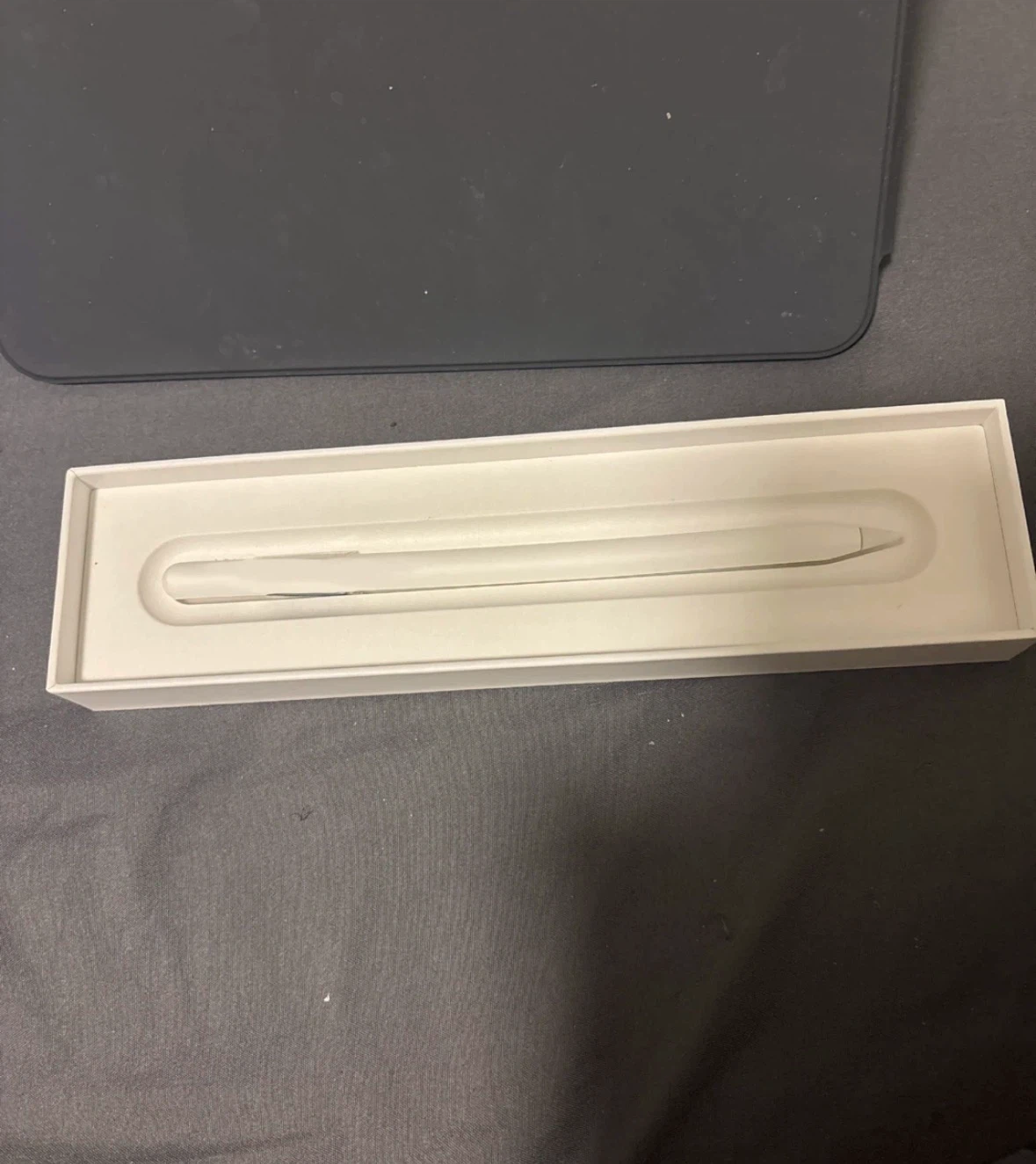 iPad Pro 6th gen 12.9 inch, 512 gb [Includes case and pencil] - photo 4