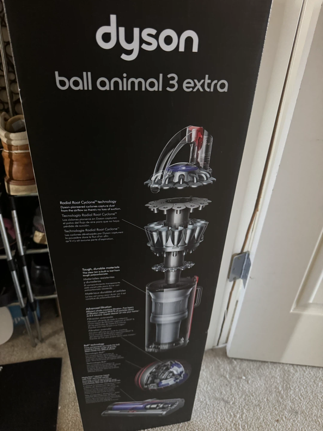 Dyson animal 3 vacume