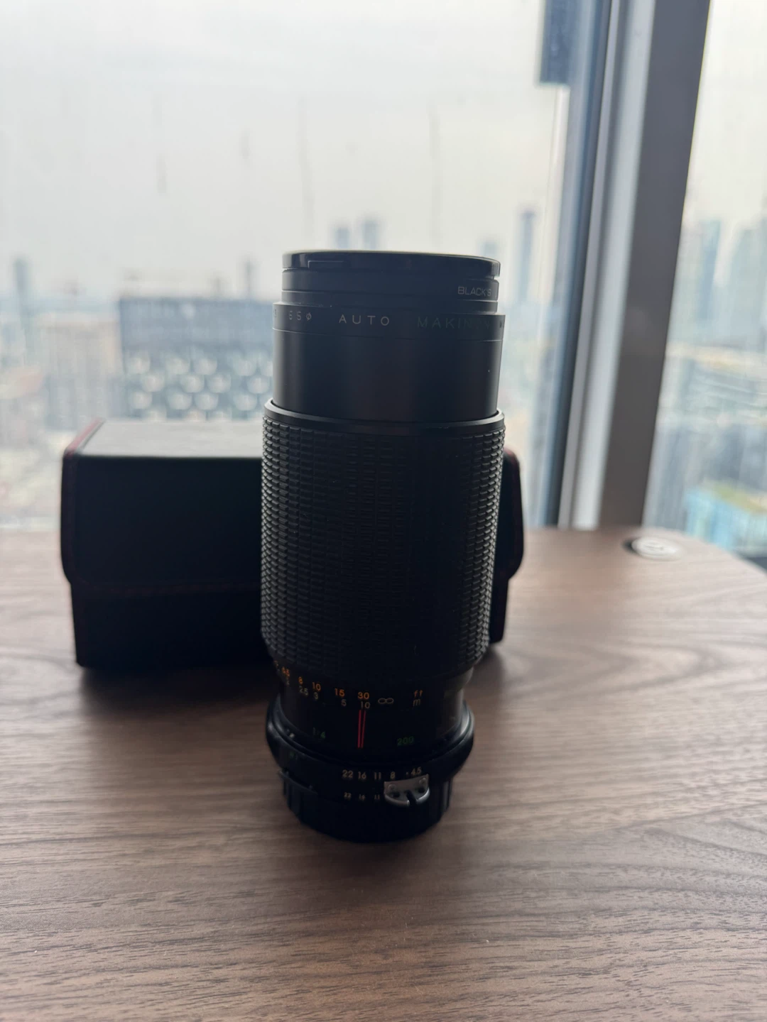 Vintage Makinon MC 80-200mm f/4.5 Zoom Lens + Case - photo 2