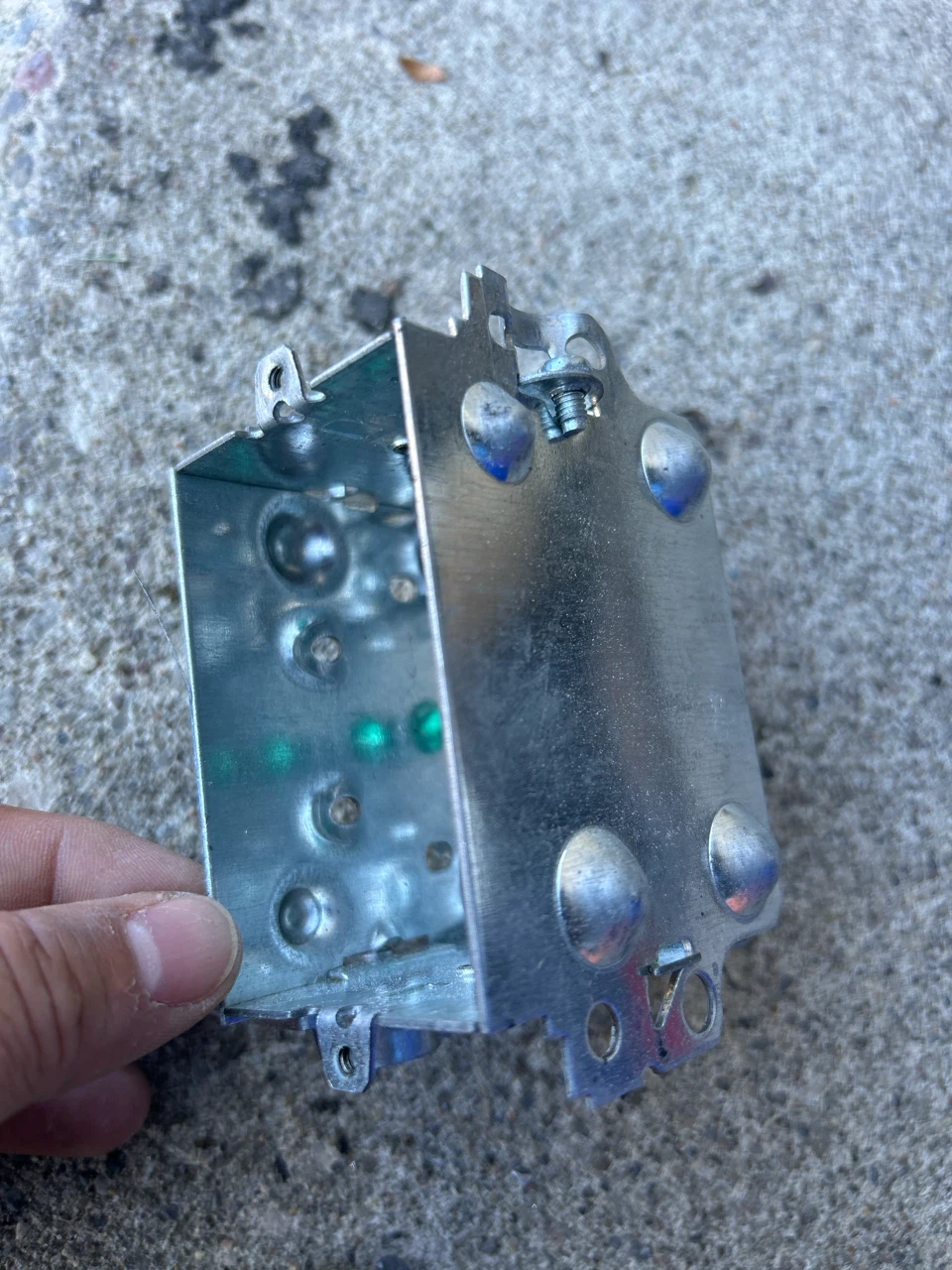Single Gang Electrical Junction Box - photo 3