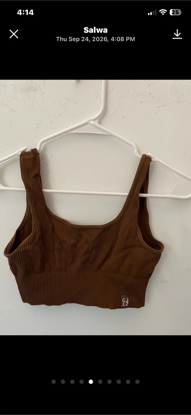 Assorted Women's Tops Bundle - photo 5
