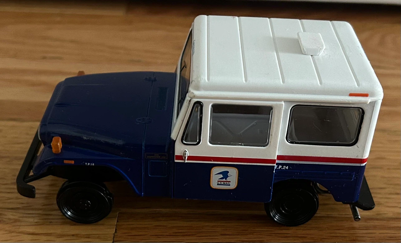 Jeep Dispatcher 100 USPS Mail Truck Diecast Model - photo 2