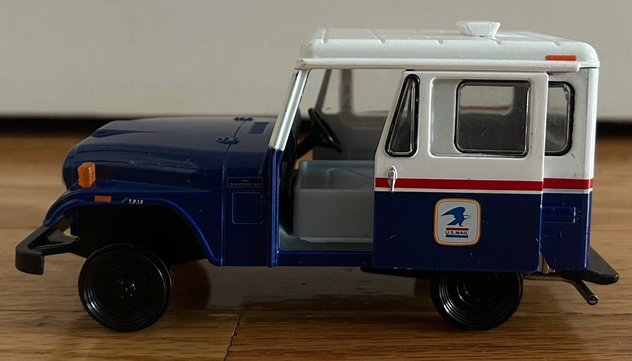 Jeep Dispatcher 100 USPS Mail Truck Diecast Model - photo 3