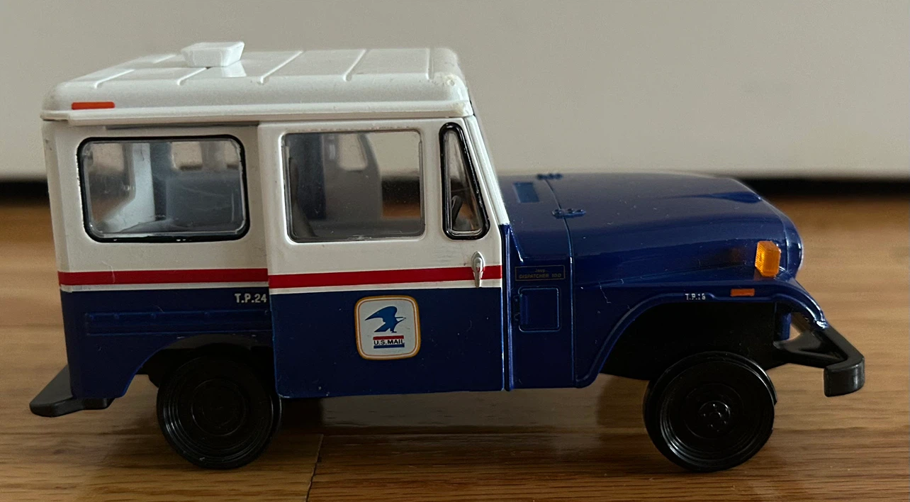 Jeep Dispatcher 100 USPS Mail Truck Diecast Model - photo 5