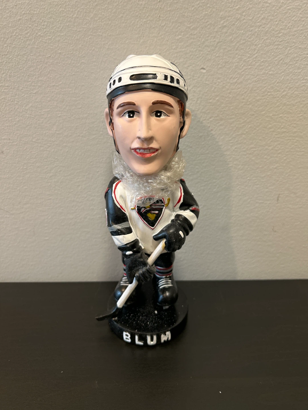Vancouver Giants Alumni Series Blum Bobblehead - photo 2