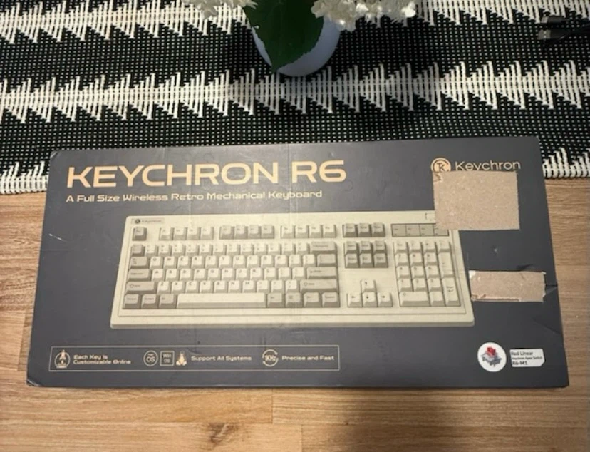 New Keychron R6 Wireless Retro Mechanical Keyboard