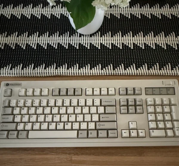 New Keychron R6 Wireless Retro Mechanical Keyboard - photo 4