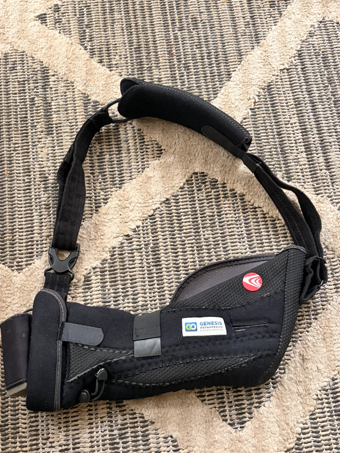 Genesis Orthopedics Unisex Arm Sling One Size