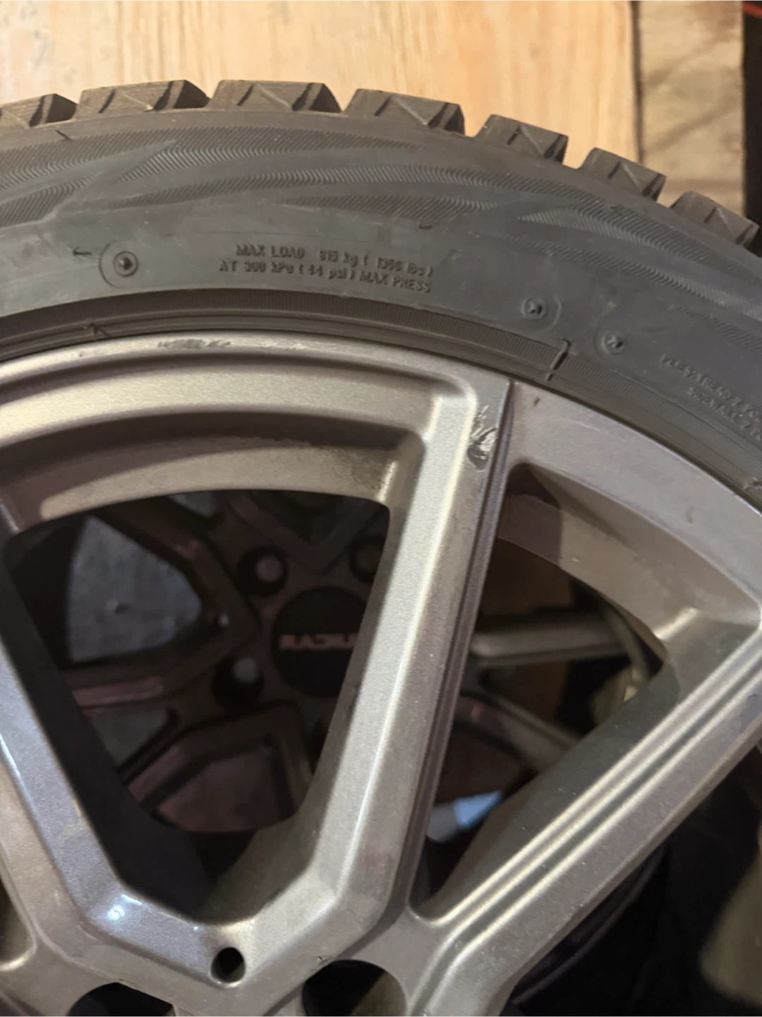 Bridgestone Studless Tires with Radius Wheels - photo 4