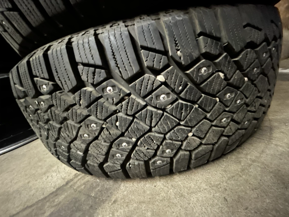 Set of 4 Winter Studded Tires 205 55 16 - photo 5