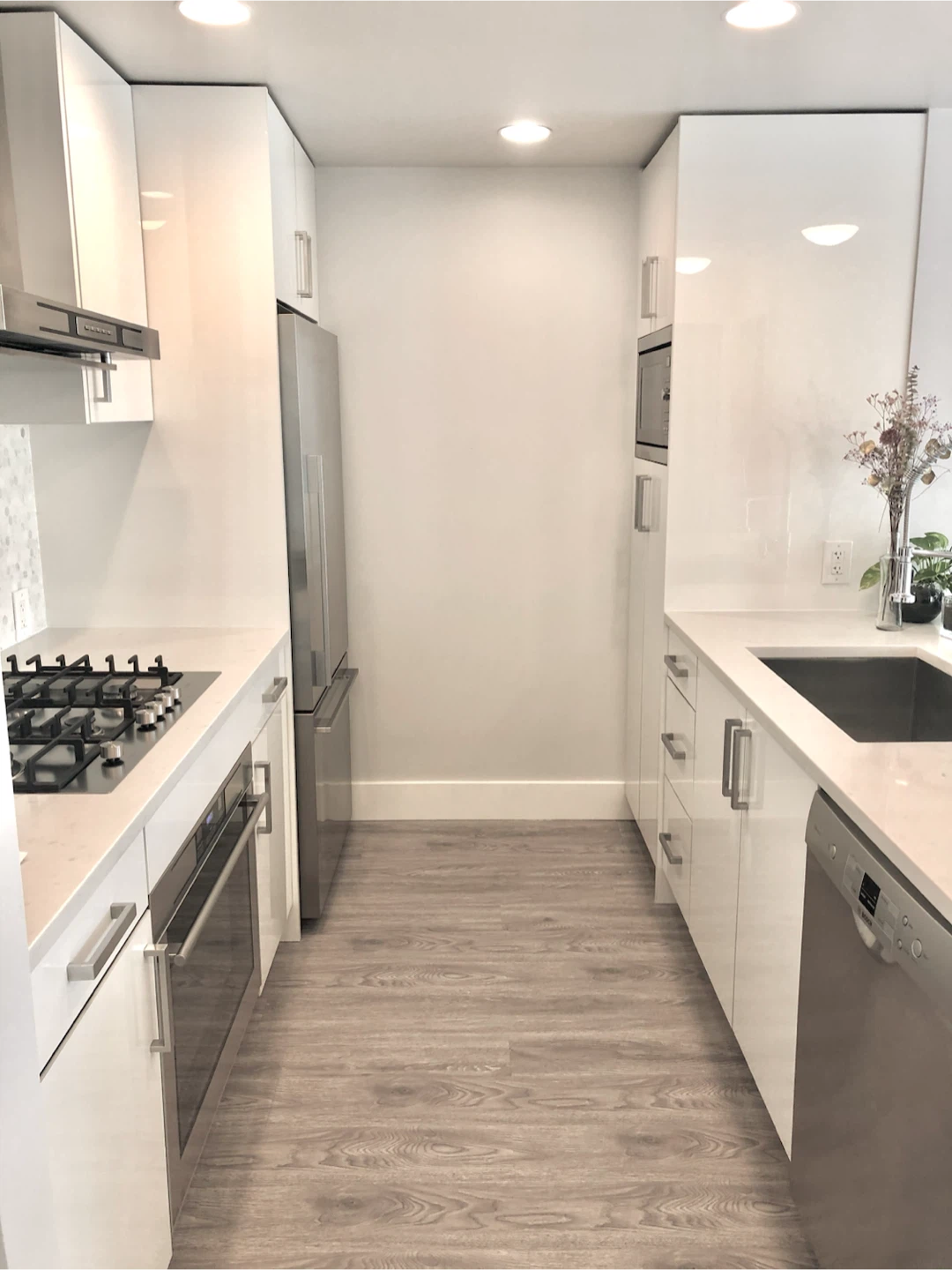 [FURNISHED] 2 Bedrooms in Yaletown - photo 5