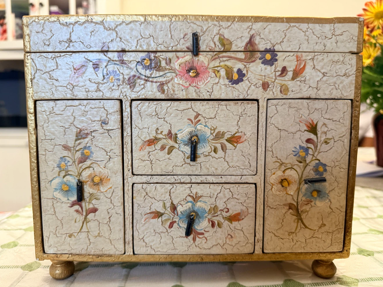 Vintage-Style Decorative Wood Jewelry Box
