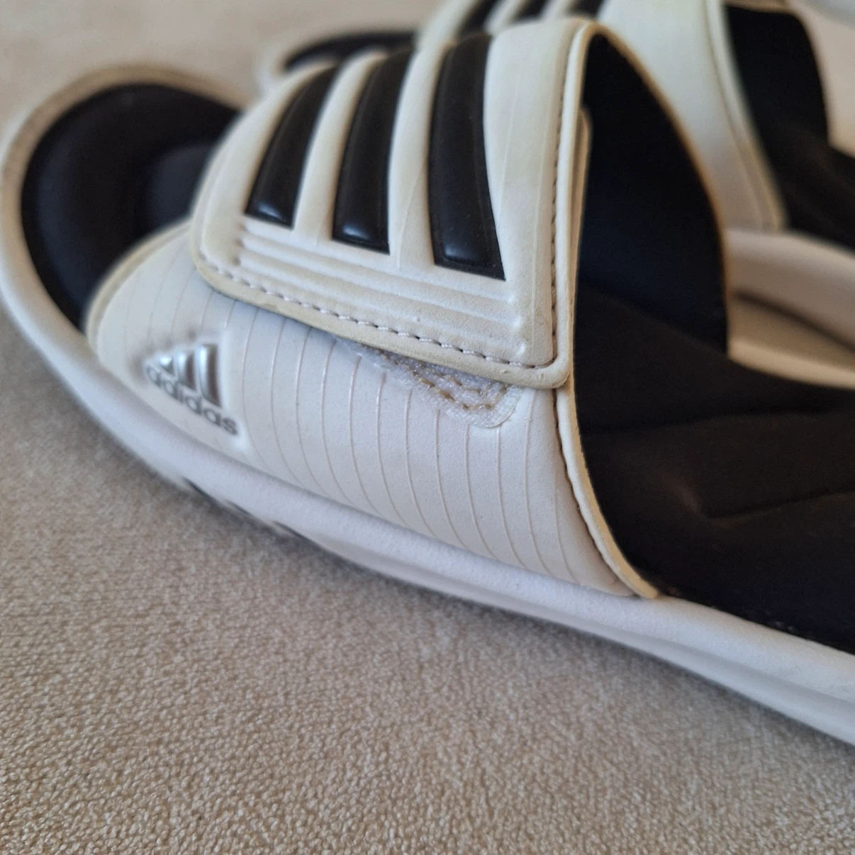Adidas Slide Sandals - White and Black - US Size 9 - photo 3