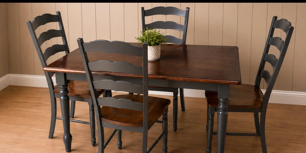 Kitchen/Dining room Table and chairs