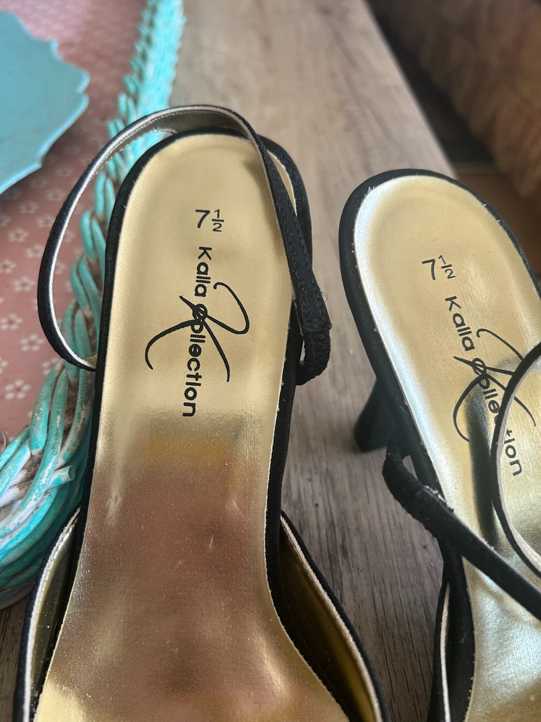 Vintage Kalla Collection Black Satin Evening Heels - Size 7.5 - photo 3