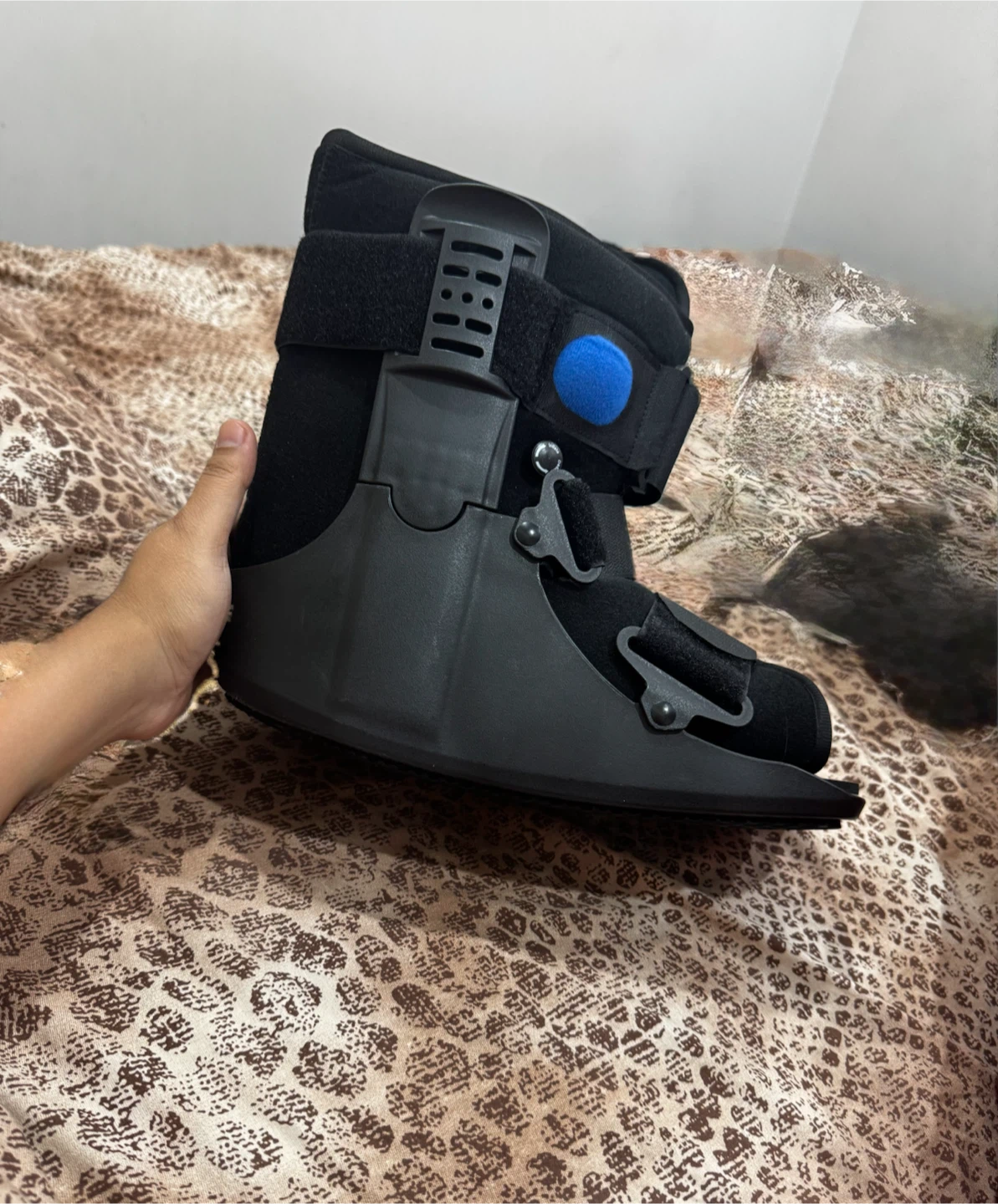 Short Orthopaedic Walking Boot Medium