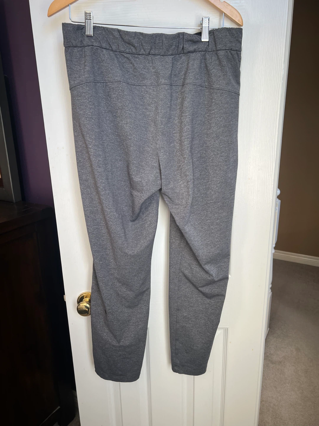 Lululemon Athletic Joggers Size 10 - photo 2
