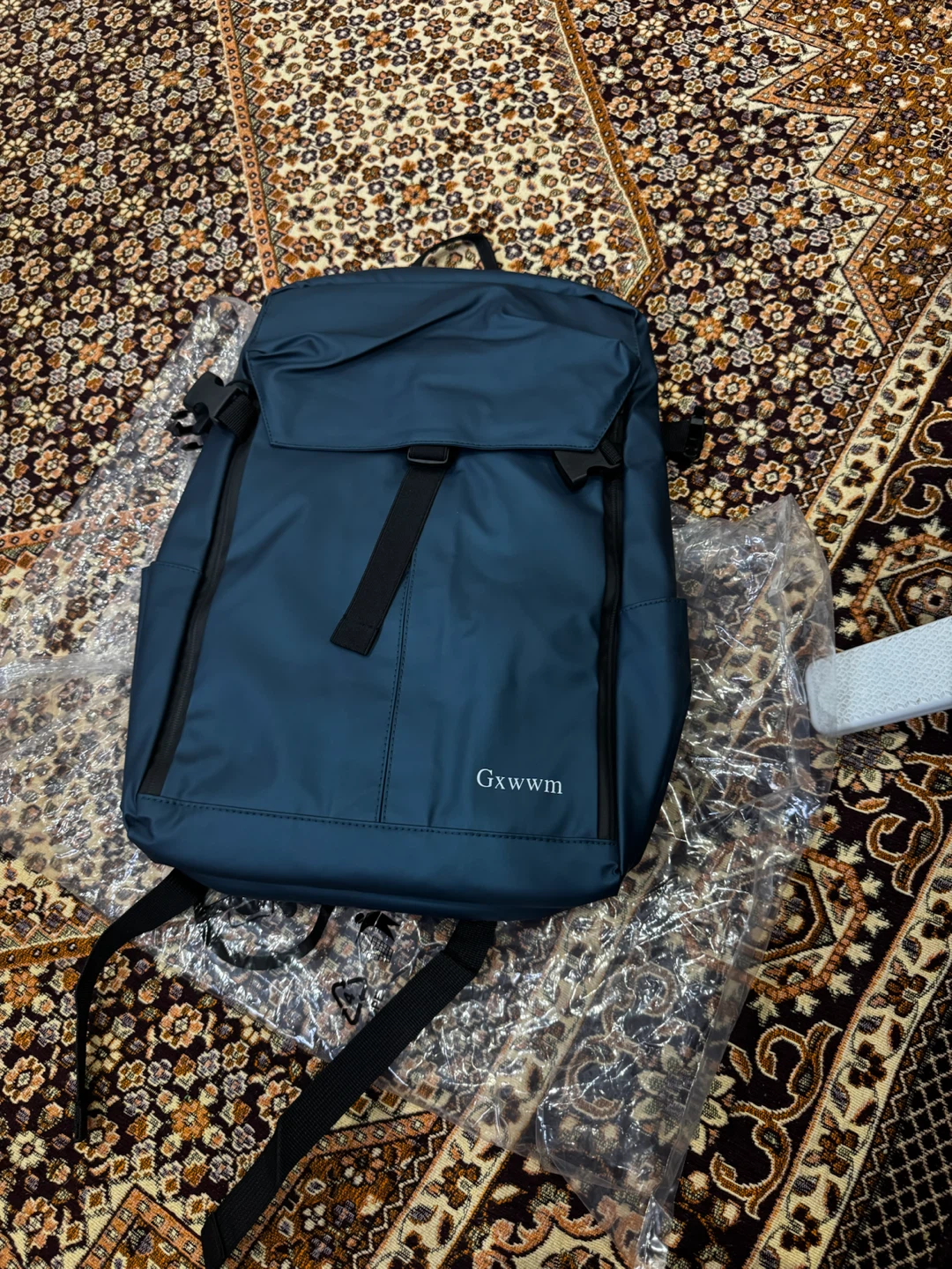 Gxwwm Waterproof Travel Backpack - photo 2
